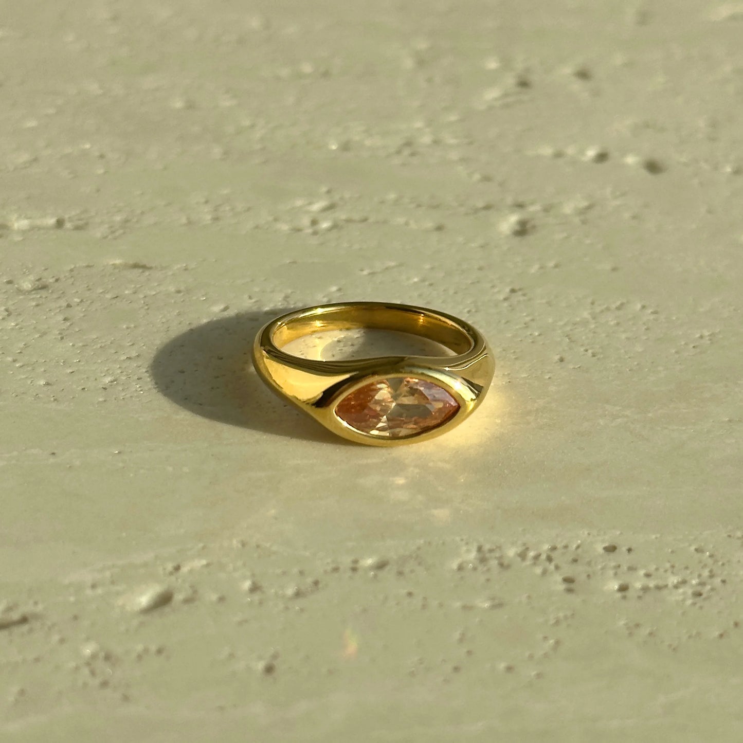 Harlow Ring