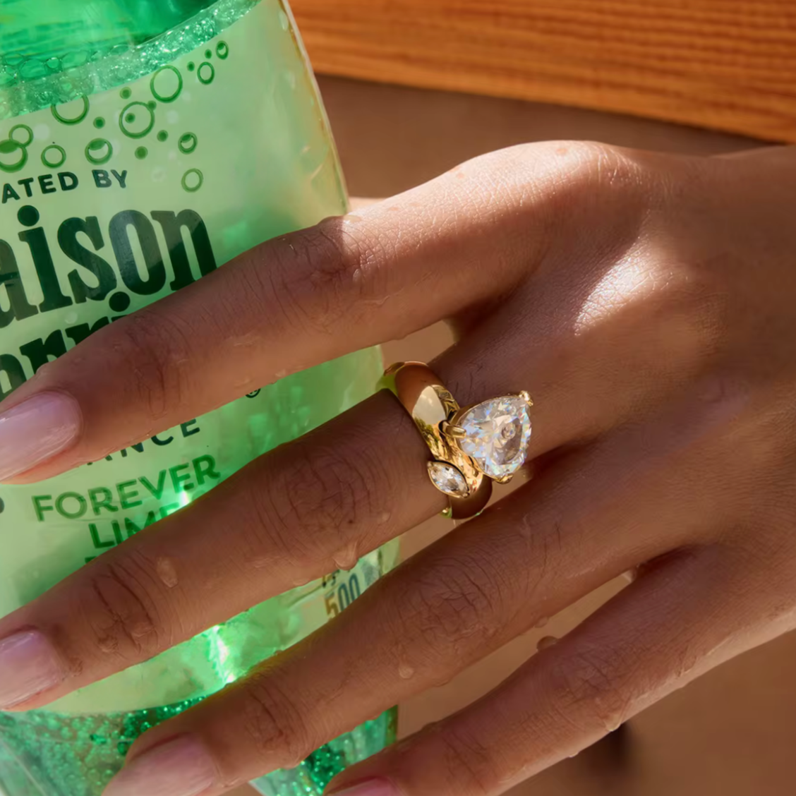 Navae Ring