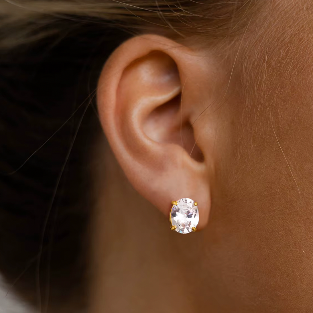 Luma Oval Earrings