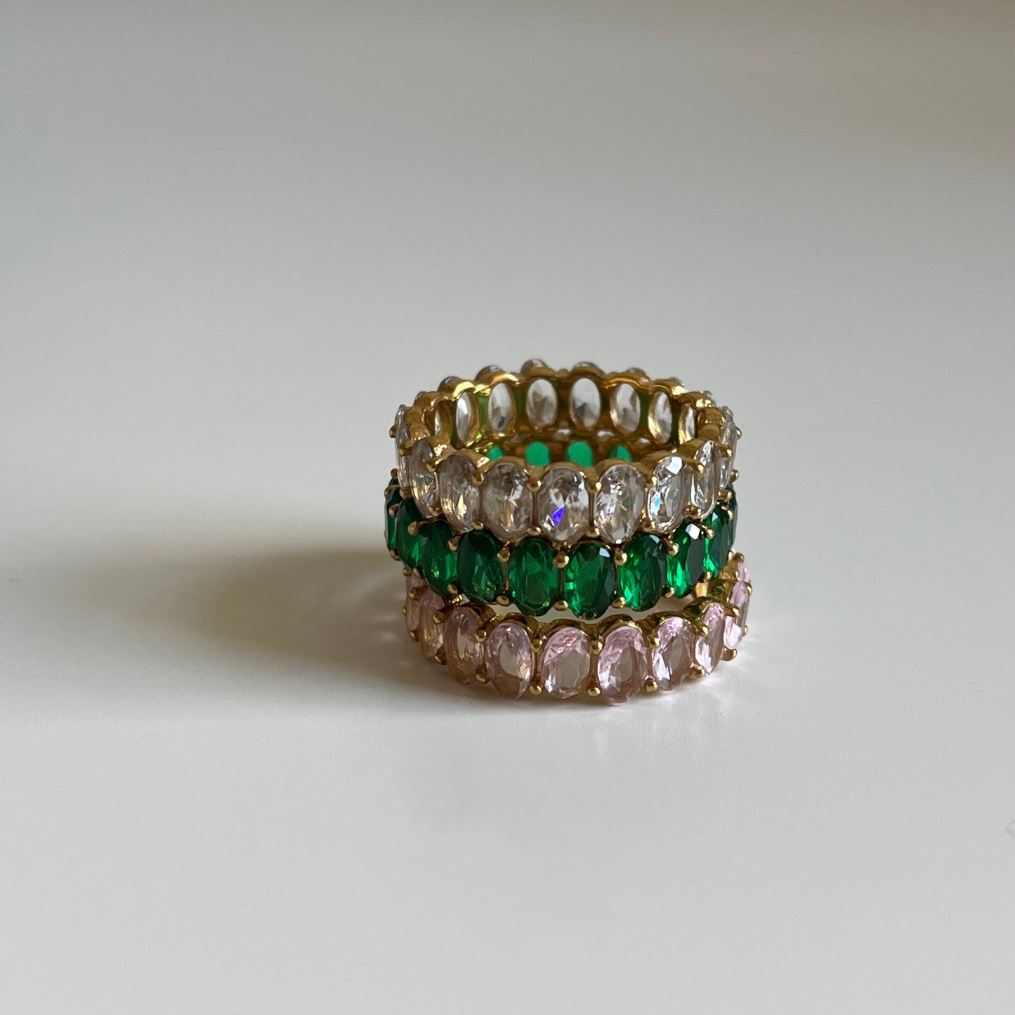 Thea Ring