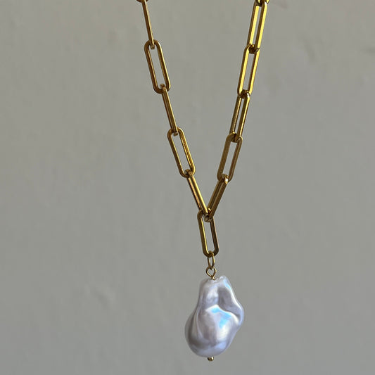 Ariel Freshwater Pearl Necklace
