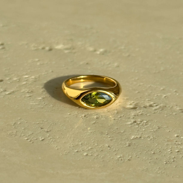 Harlow Ring