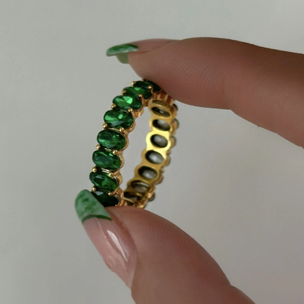 Thea Ring