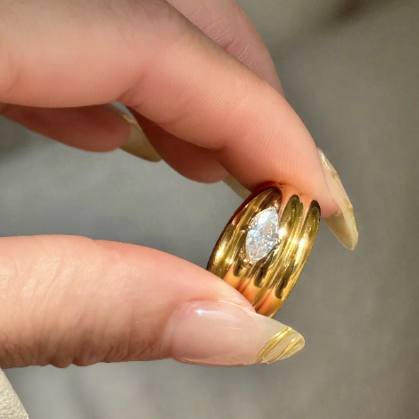 Tia Ring